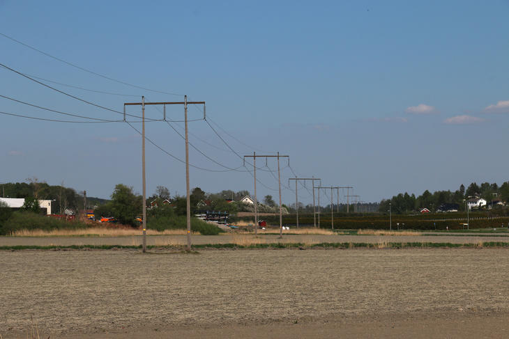 132 kV-ledning med tremaster